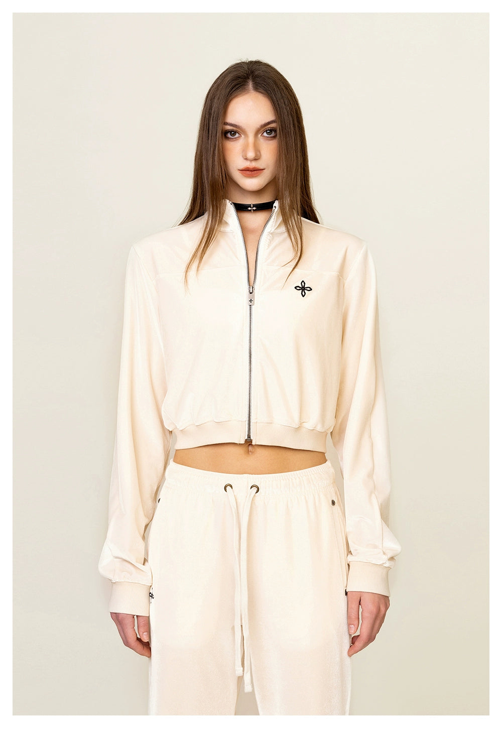 Compass Rove Stray Velvet Training Jacket & Trounsers Set Front Pockets Side Pockets Patch Pockets