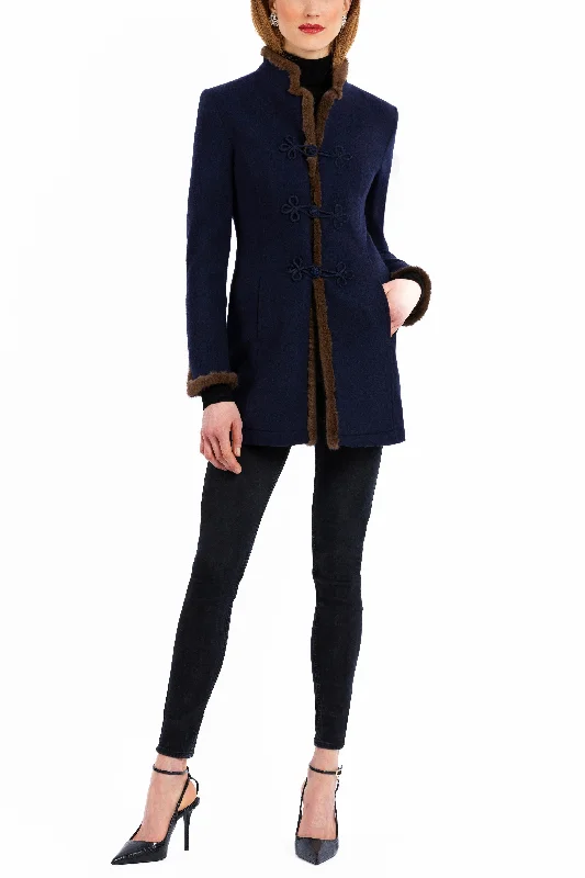 Long blazer from Italian cashmere-knit in navy Women's Classic Blazer