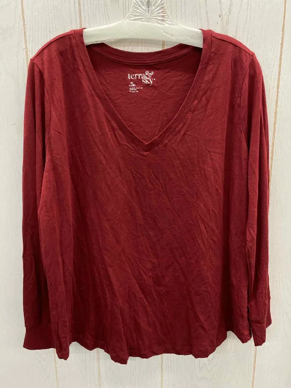 Terra & Sky Burgundy Womens Size 14W Shirt Graphic T-Shirt Round Neck Polyester