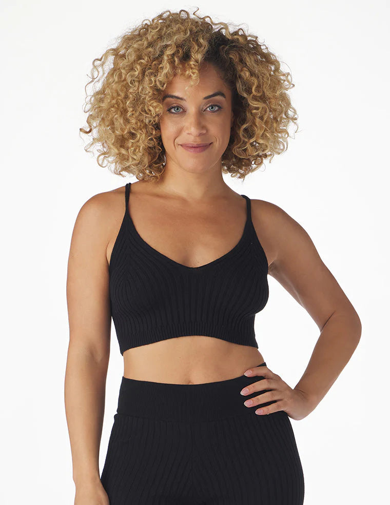 Glyder Women's Elite Cropped Tank Top - Black fashionable tank top